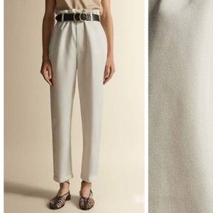 NWT. Massimo Dutti Ecru Trousers